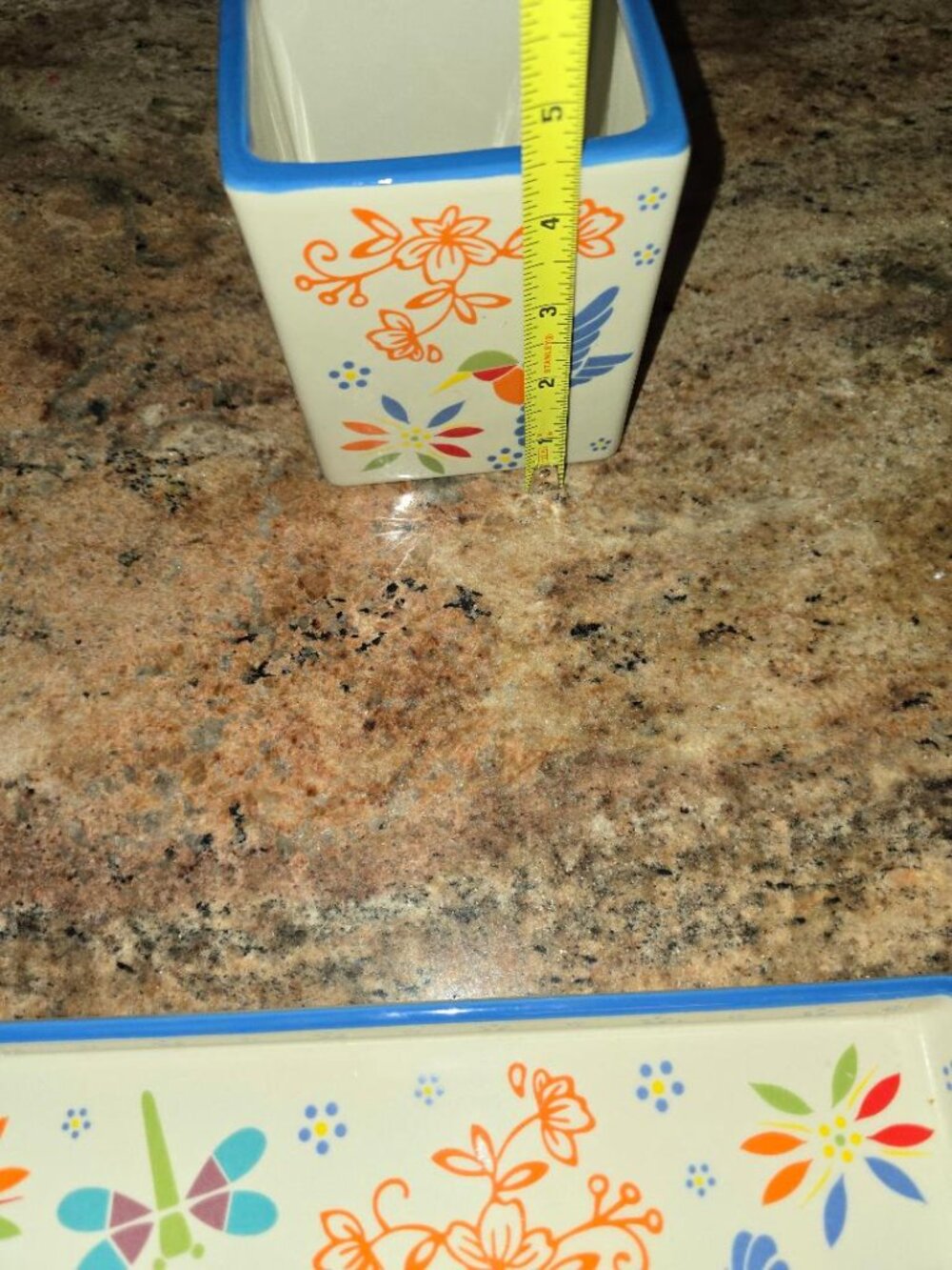Temp-tations by Tara 4-Piece Set Includes 3 Planters and Tray EUC - Picture 8 of 8